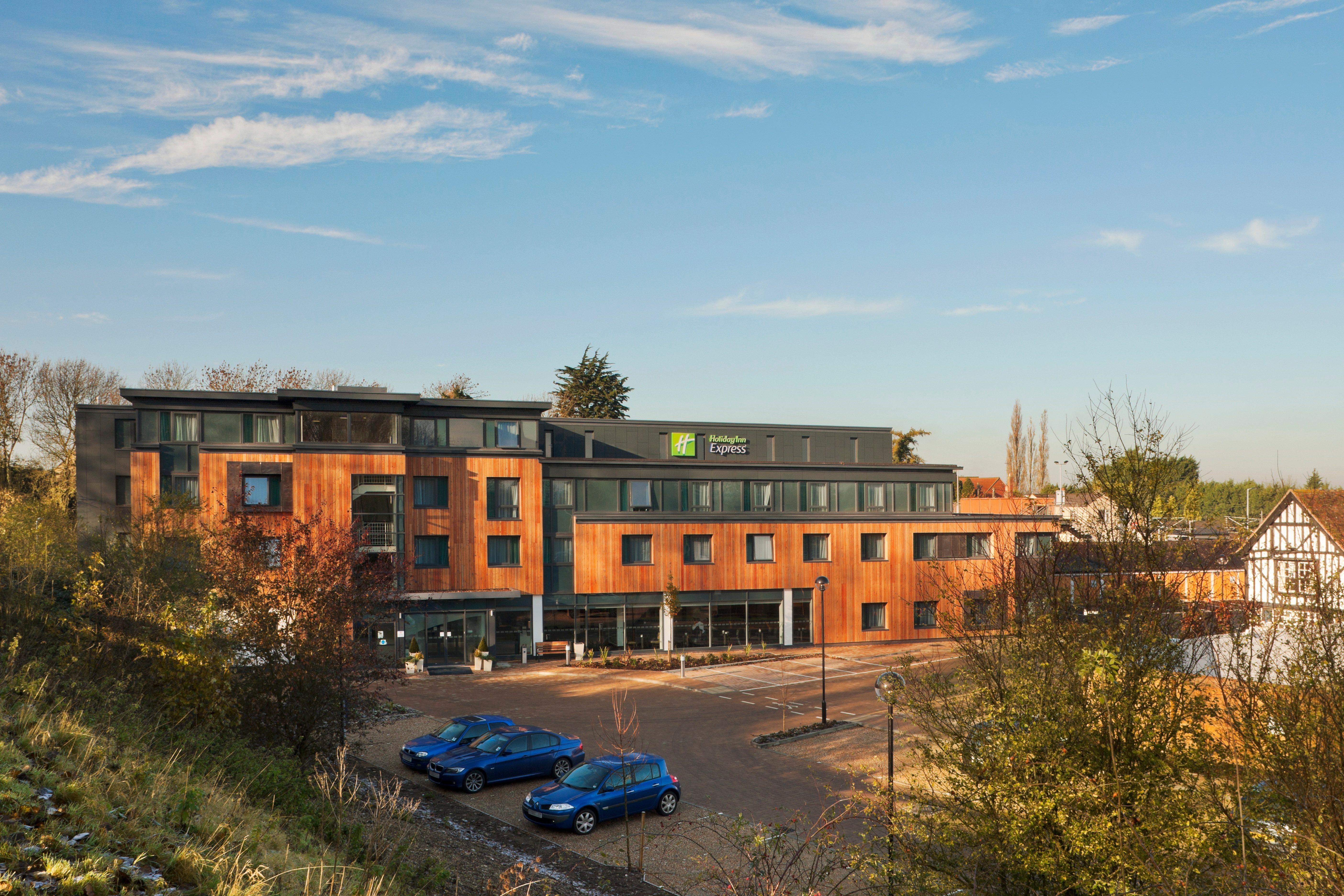 Holiday Inn Express Cambridge Duxford M11 Jct 10 By Ihg מראה חיצוני תמונה