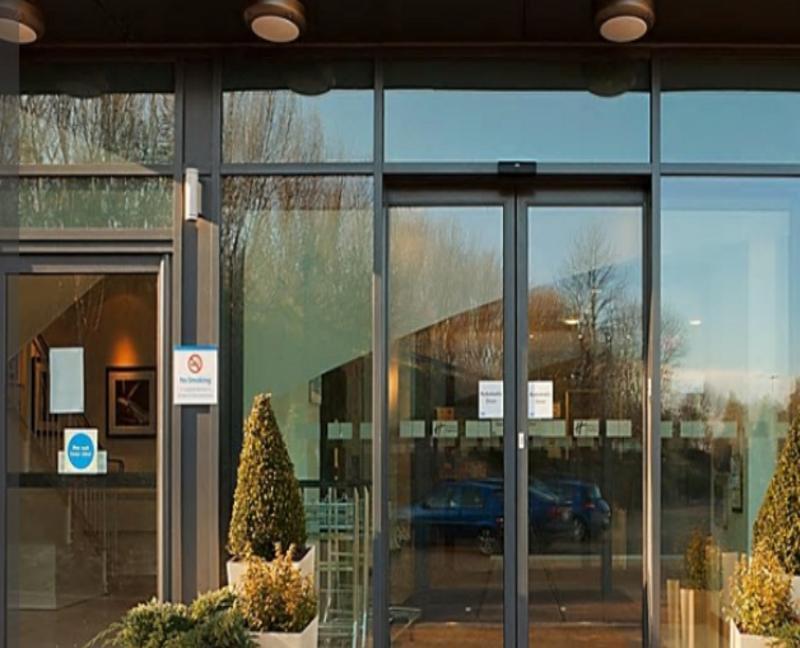 Holiday Inn Express Cambridge Duxford M11 Jct 10 By Ihg מראה חיצוני תמונה