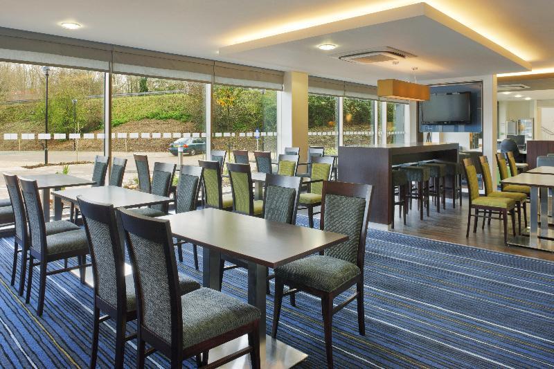 Holiday Inn Express Cambridge Duxford M11 Jct 10 By Ihg מראה חיצוני תמונה